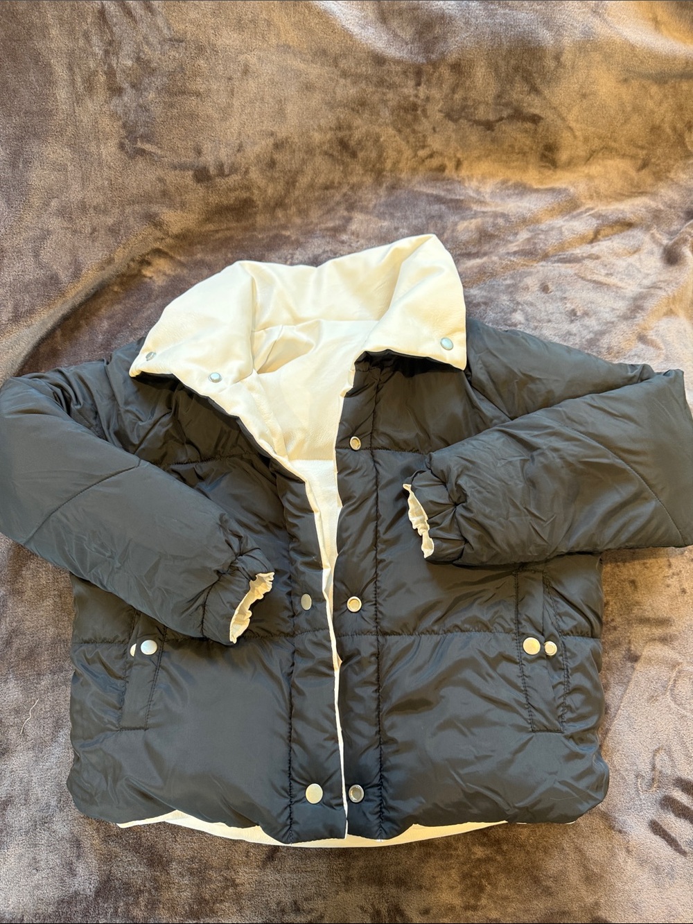Reversible puffer coat. - Picture 2 of 2